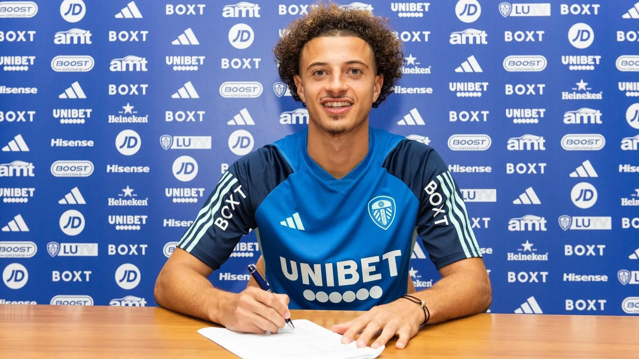 Relegated club announce the signing of Chelsea defender Ethan Ampadu